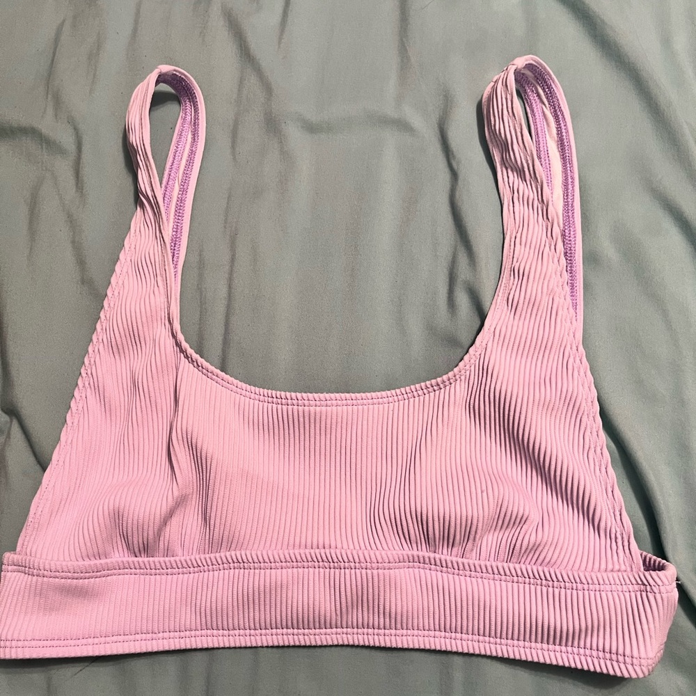 Urban Outfitters Out from Under Bikini Top Swim Size Medium Purple